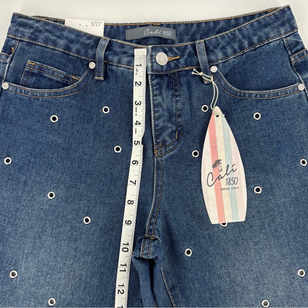 Cali 1850 NWT Faded Blue Straight Leg Mid Rise Grommeted Front Jeans, 5/27 - Picture 11 of 16